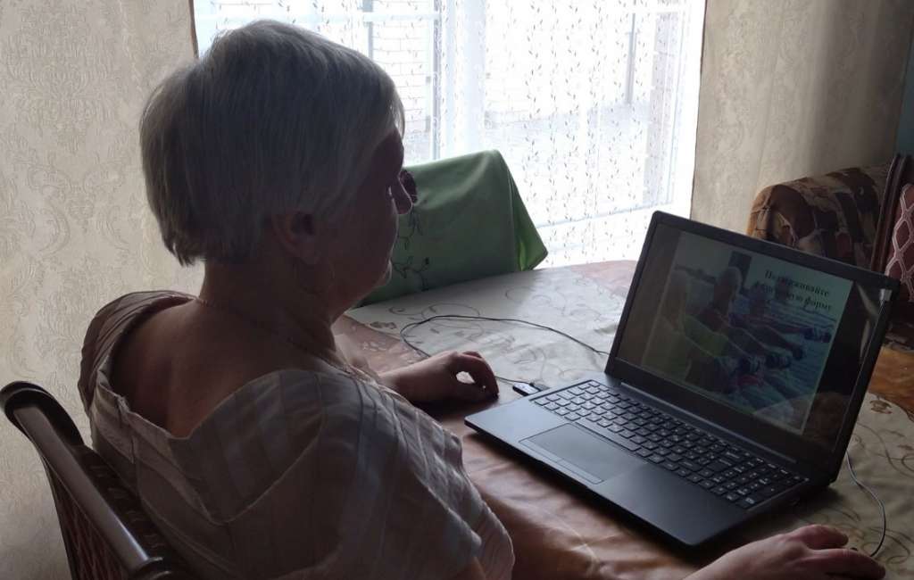 Пожилые люди и жители отдаленных районов все чаще обращаются к врачам онлайн